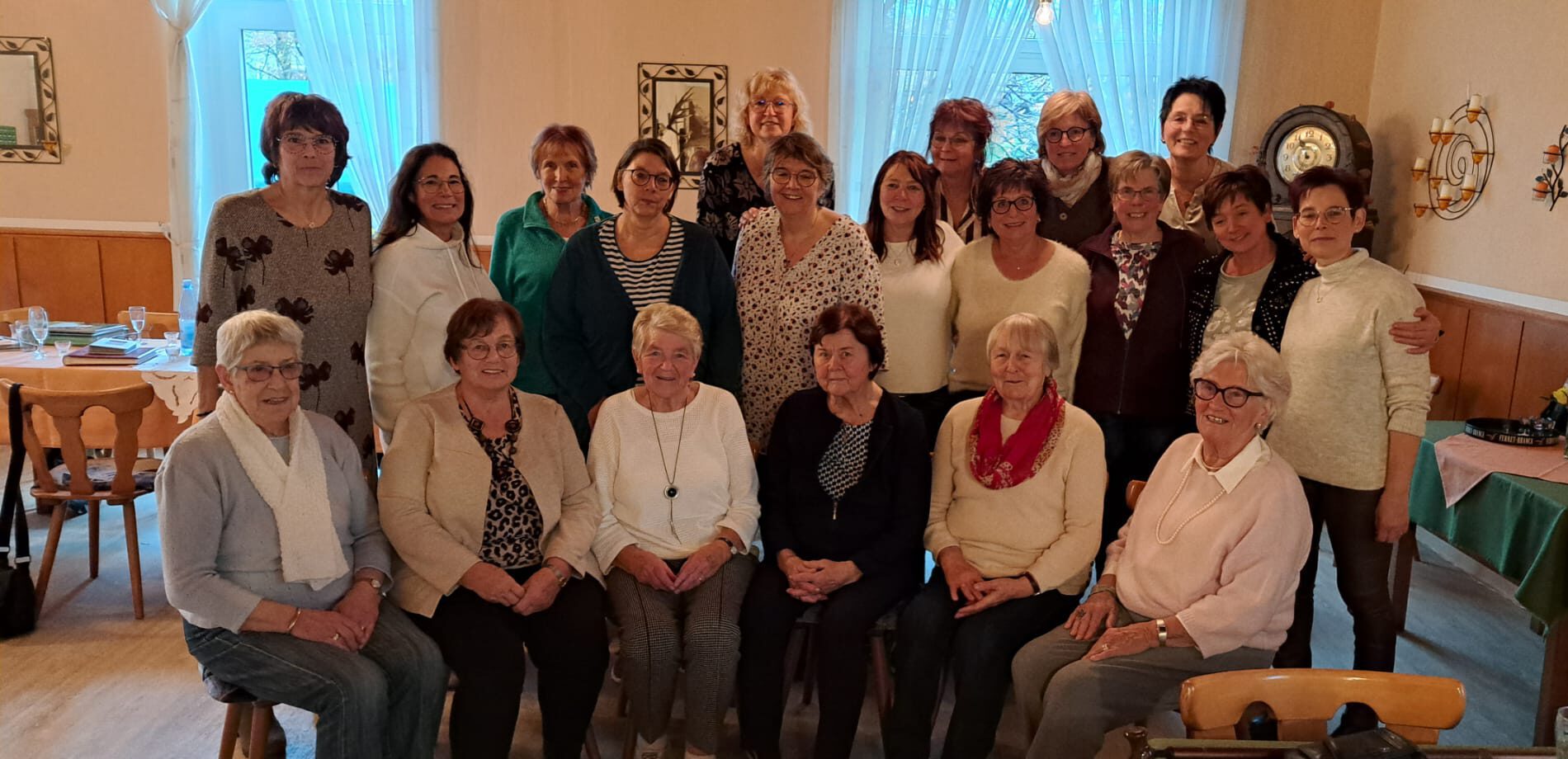 Erstes Königinnen-Treffen beim Schützenverein Lüdenhausen e.V.