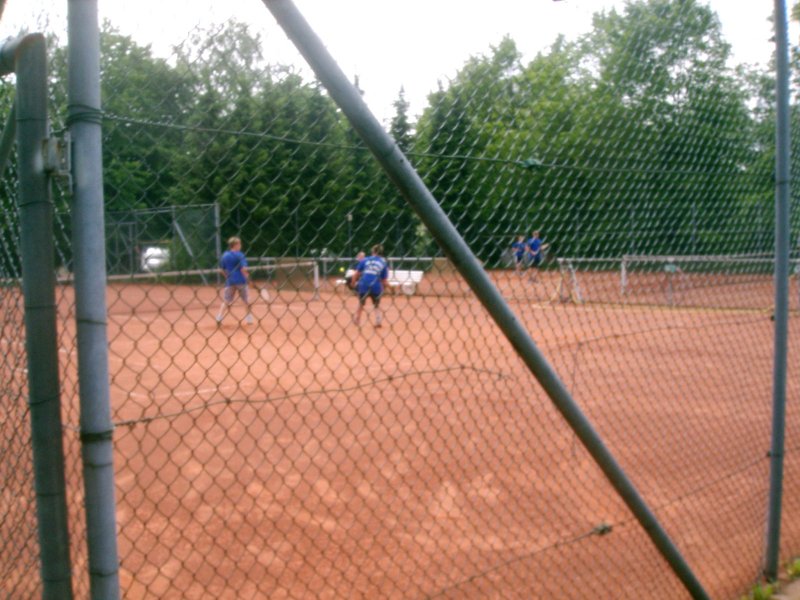 tennis2.jpg